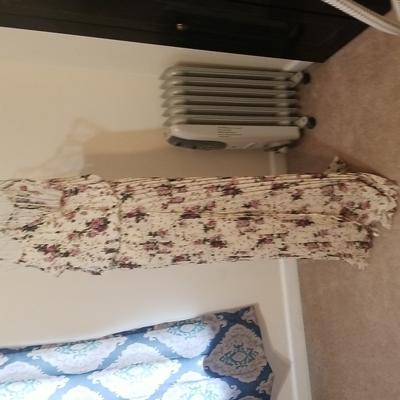 SHEIN floral sundress. Size large - Picture 6 of 11
